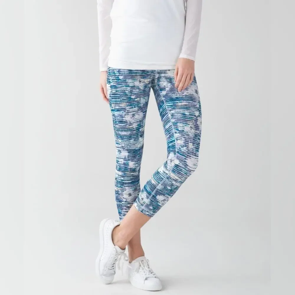 Lululemon Wunder Under Crop Legging Size 4